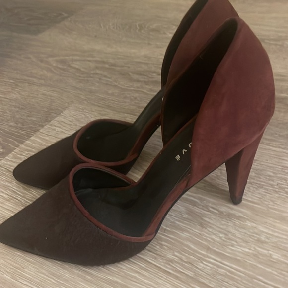 TROUVÉ HEELS - Picture 2 of 5